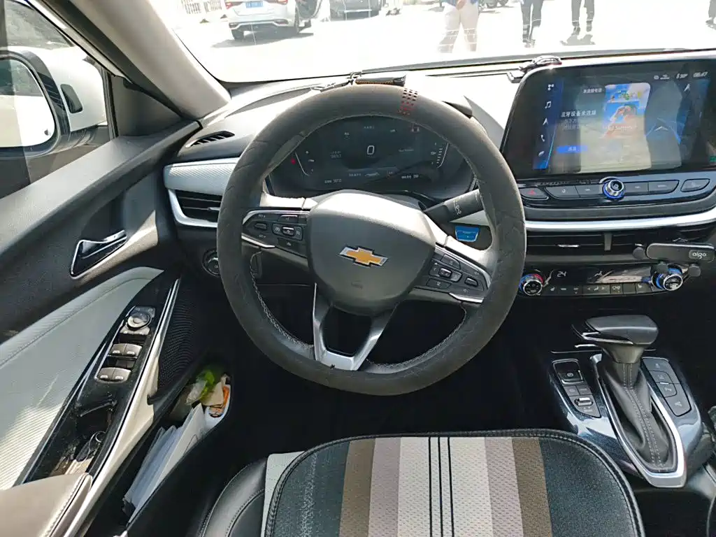 Chevrolet Menlo — миниатюра 6