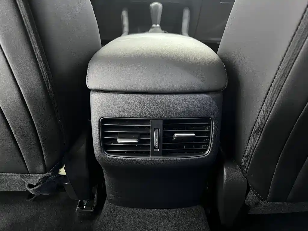 Mazda Mazda3 3 2021 2.0L AT