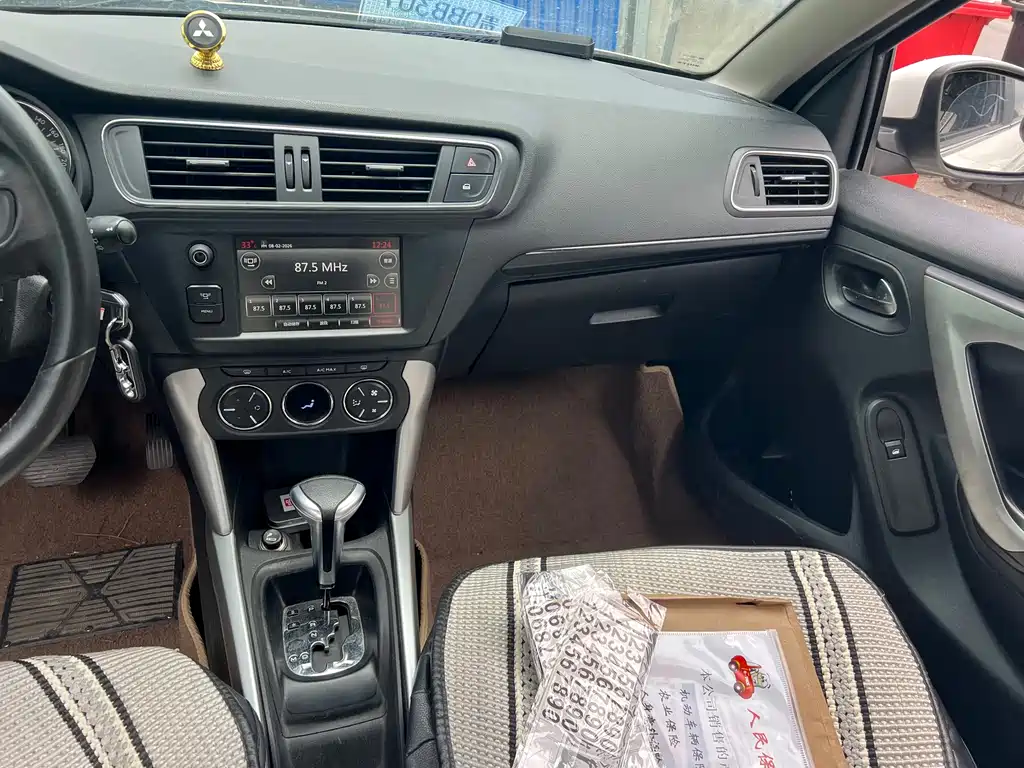 Citroen C3-XR — миниатюра 9