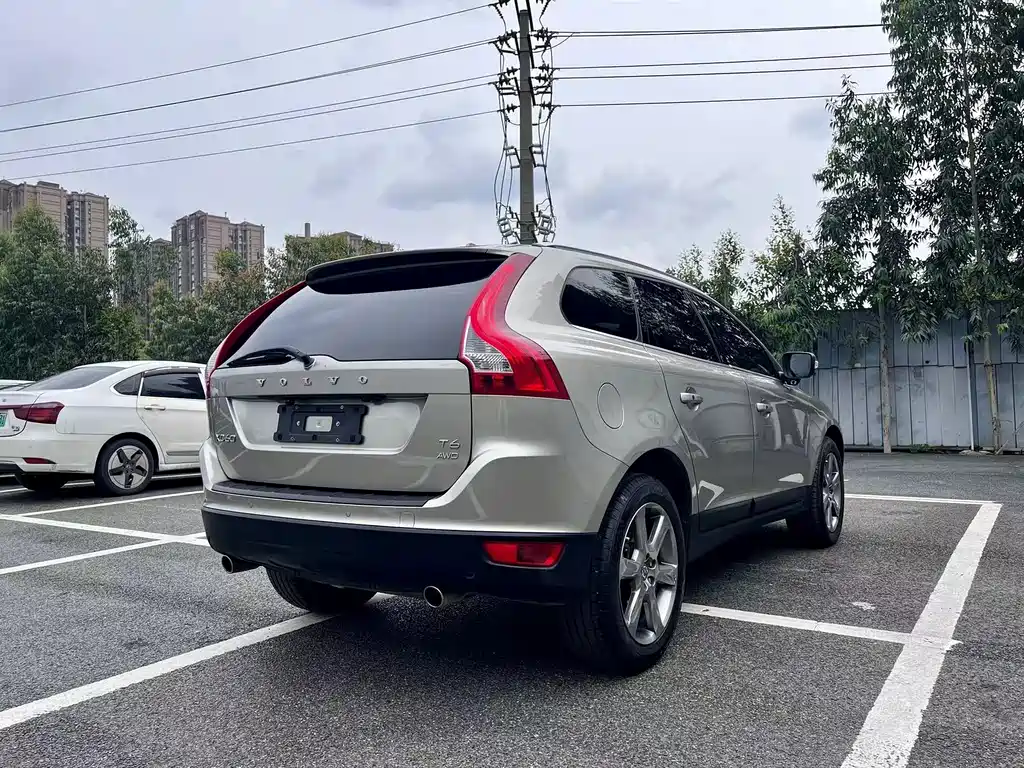 Volvo XC60 (Import) — миниатюра 4