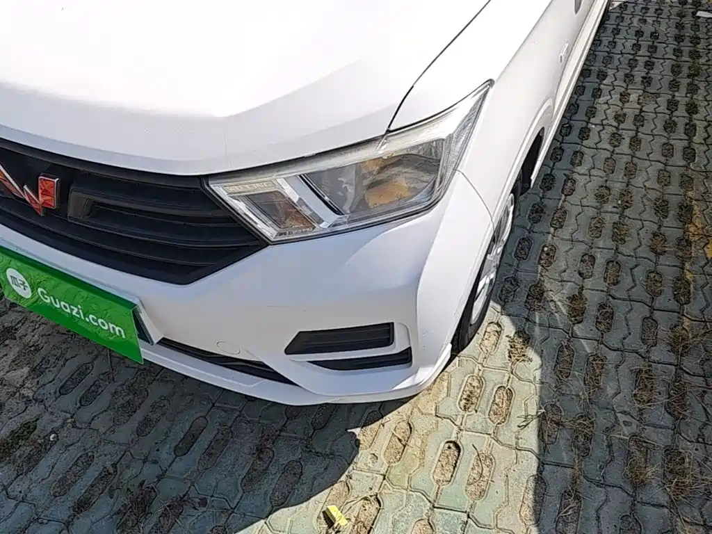 Wuling Hongguang — миниатюра 24