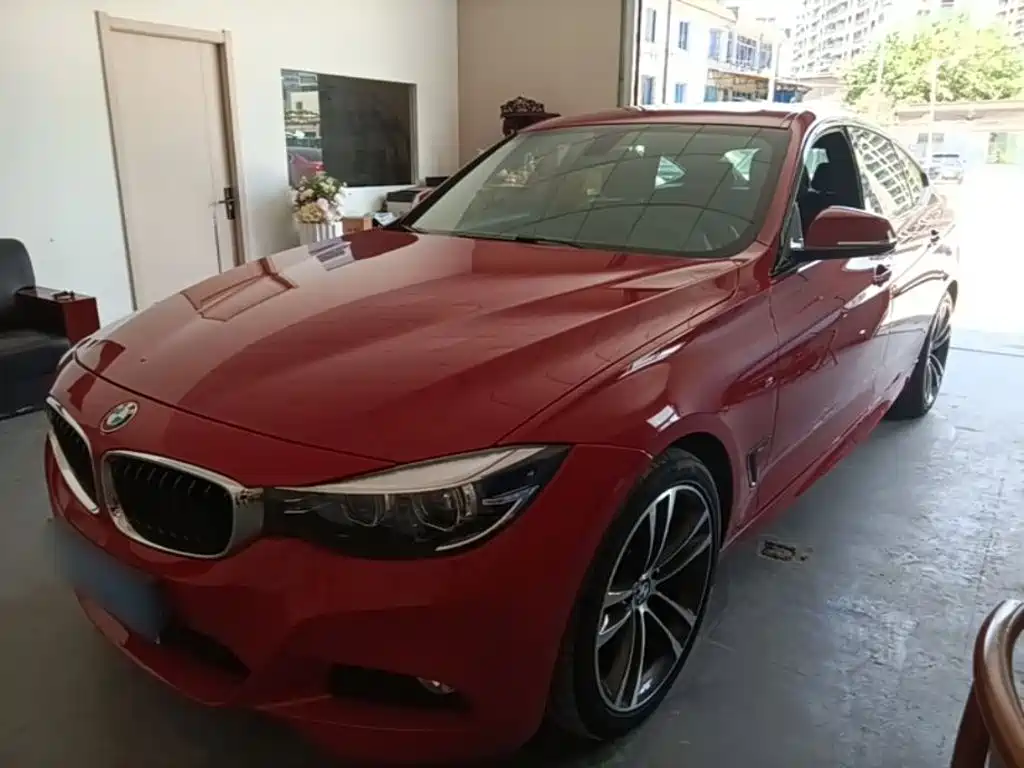 BMW 3 Series GT 3 GT 2018 320i M Sport
