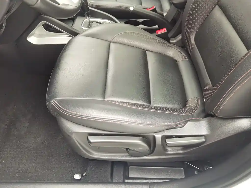 Changan CS35 — миниатюра 20