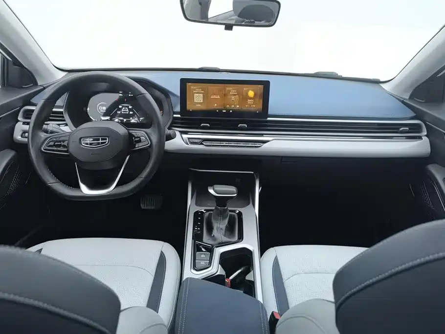 Geely Emgrand — миниатюра 12