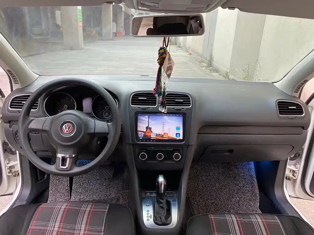 Volkswagen Golf — миниатюра 7