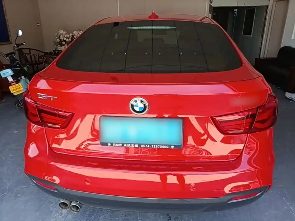 BMW 3 Series GT 3 GT 2018 320i M Sport