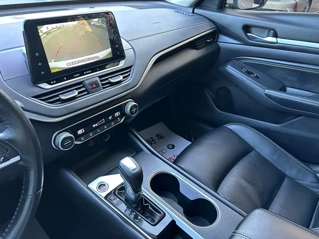 Nissan Teana — миниатюра 14