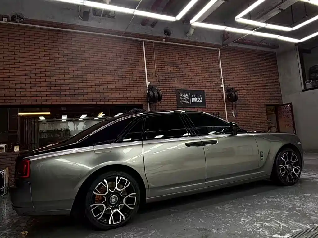 Rolls-Royce Ghost — миниатюра 2