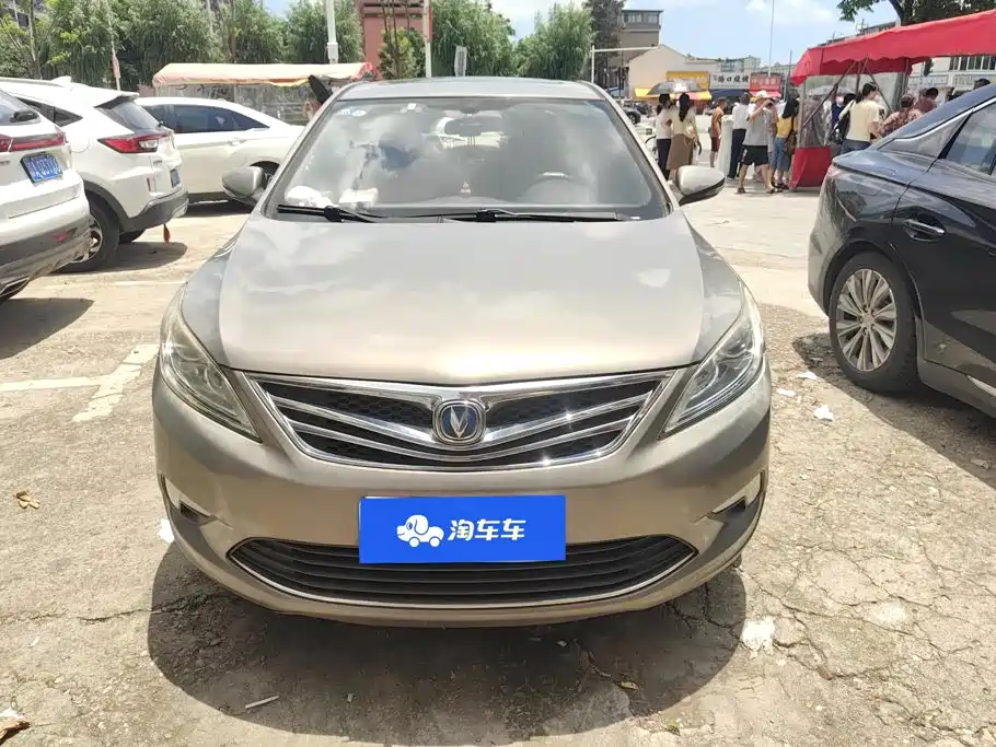 Changan Eado 2014 1.6L MT Luxury