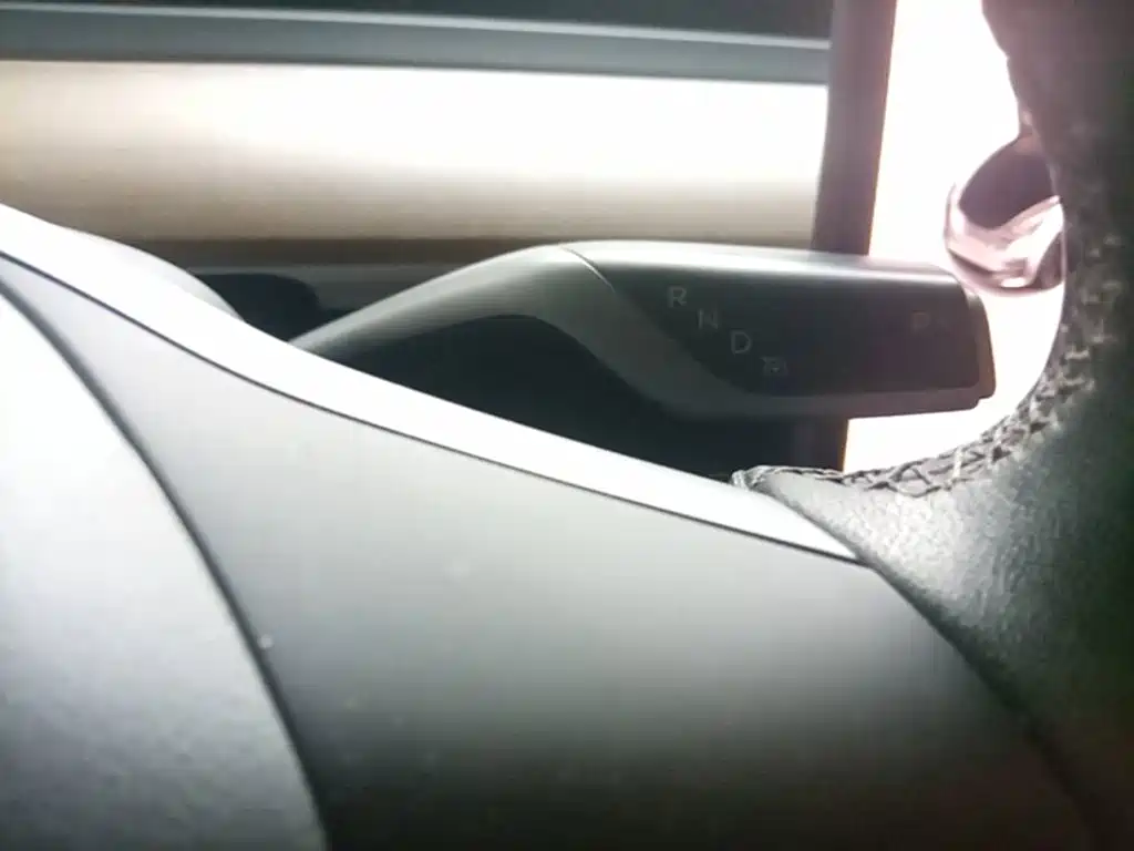 Tesla Model 3 — миниатюра 14