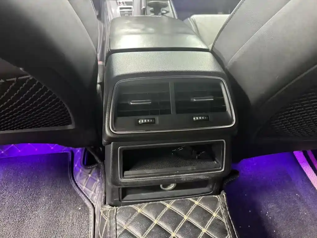 Audi A6L — миниатюра 11