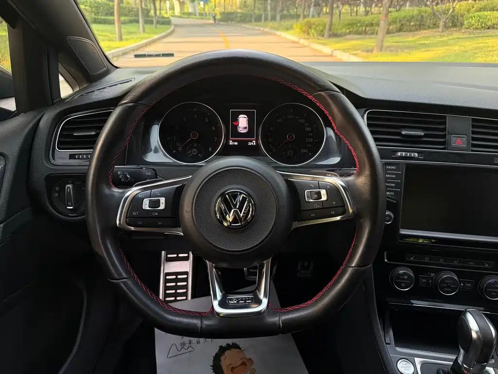 Volkswagen Golf GTI — миниатюра 26