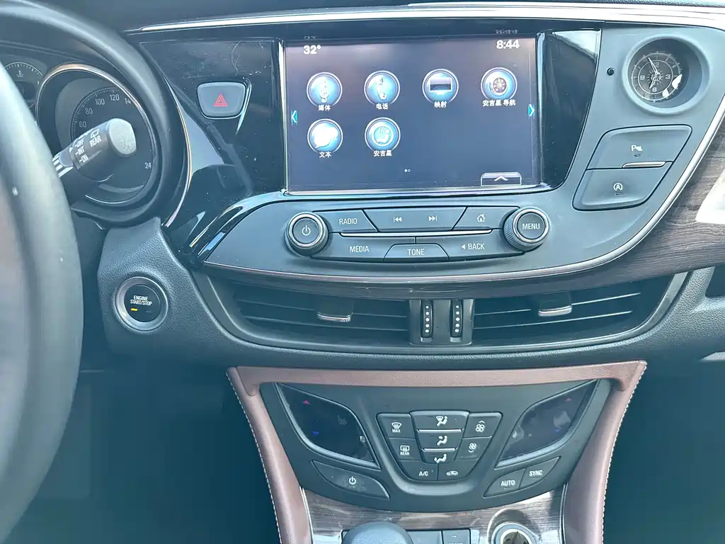 Buick Envision Plus — миниатюра 18