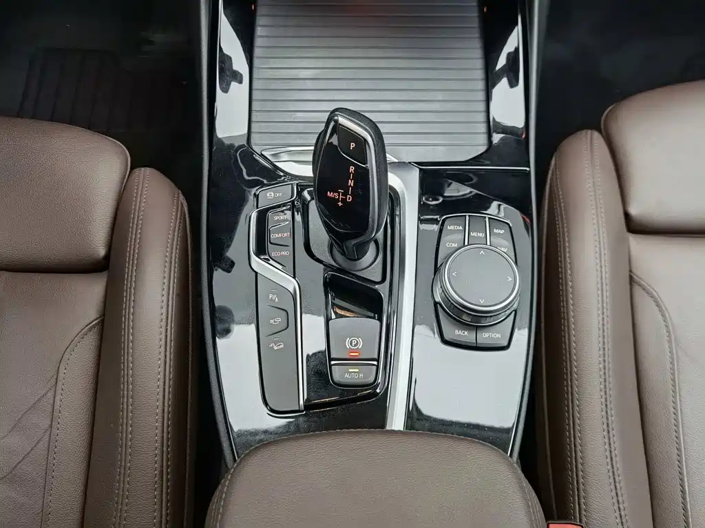 BMW X3 — миниатюра 13