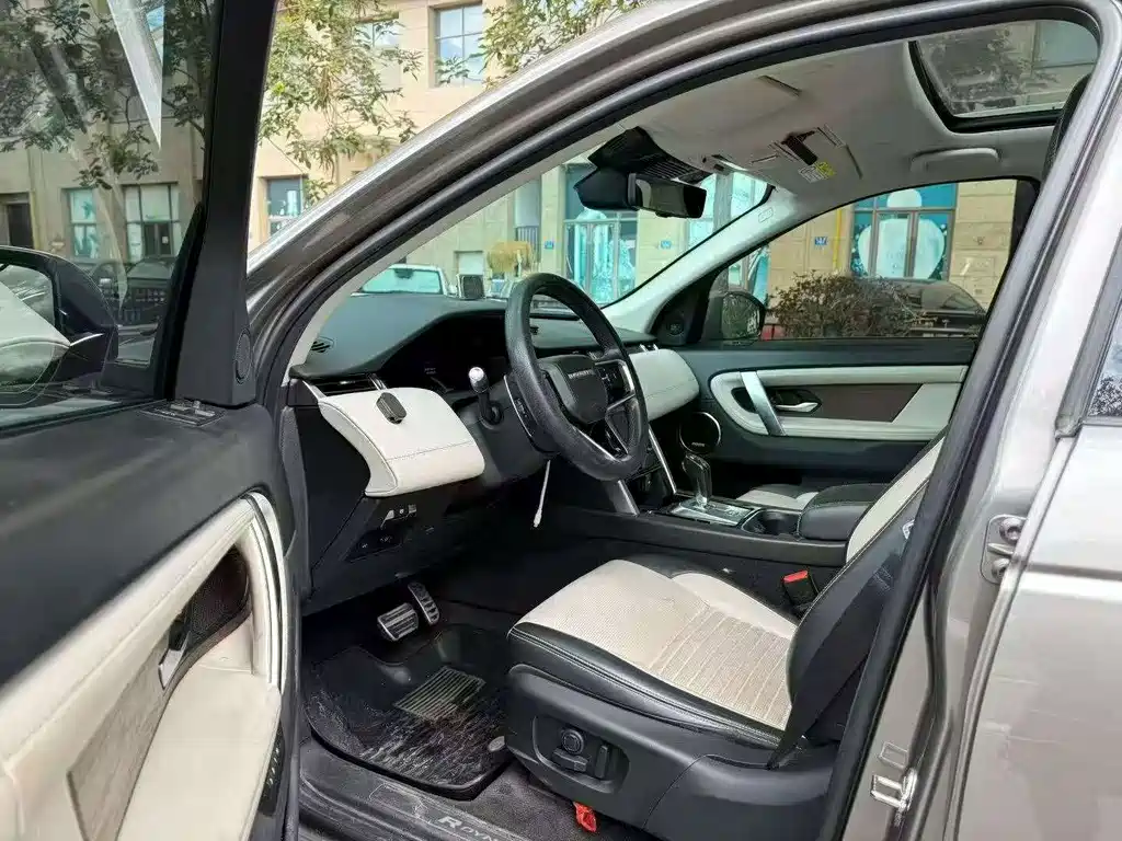 Land Rover Discovery Sport — миниатюра 4