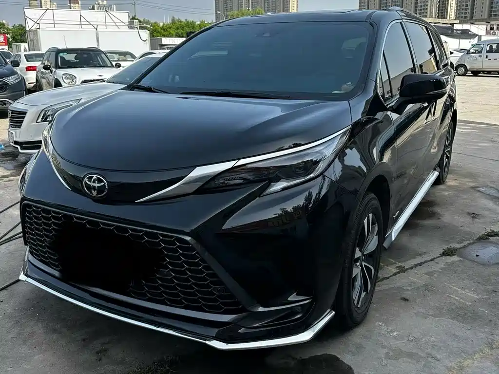 Toyota Granvia 2025