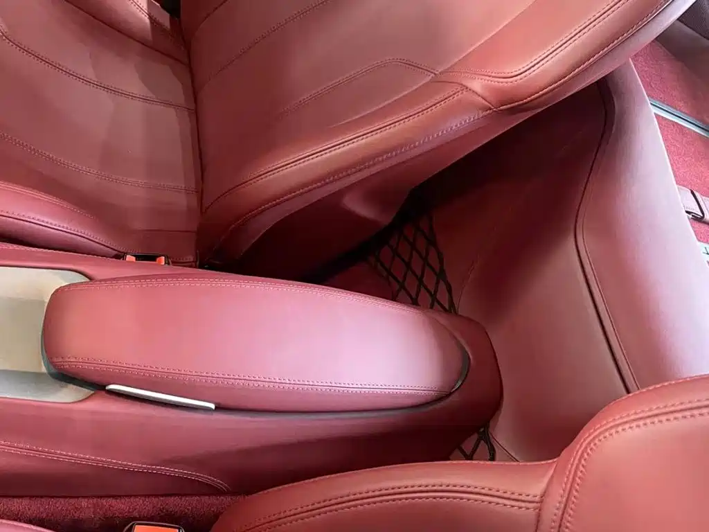 Ferrari F12berlinetta — миниатюра 8