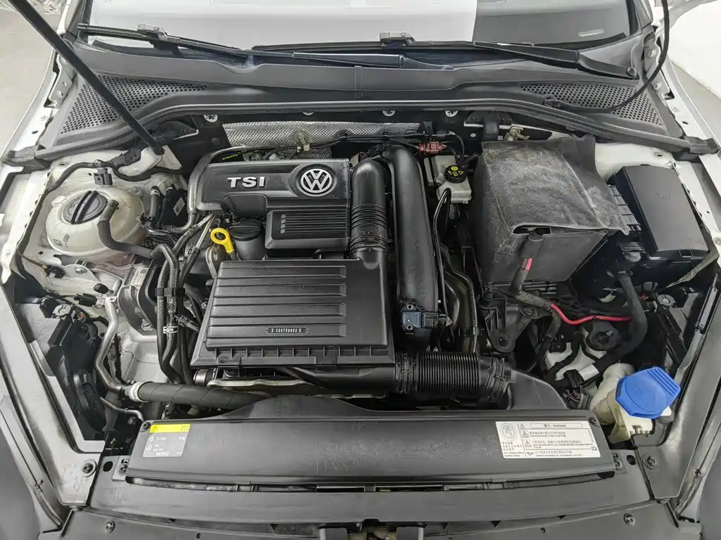 Volkswagen Golf — миниатюра 6
