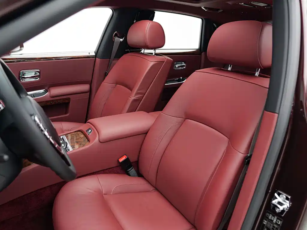 Rolls-Royce Ghost — миниатюра 11