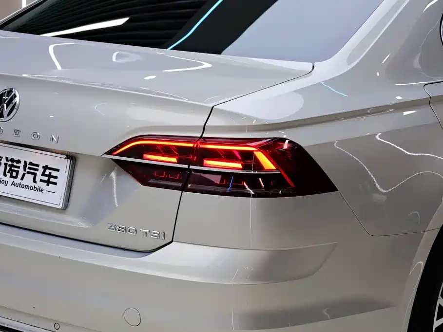 Volkswagen Phideon — миниатюра 15