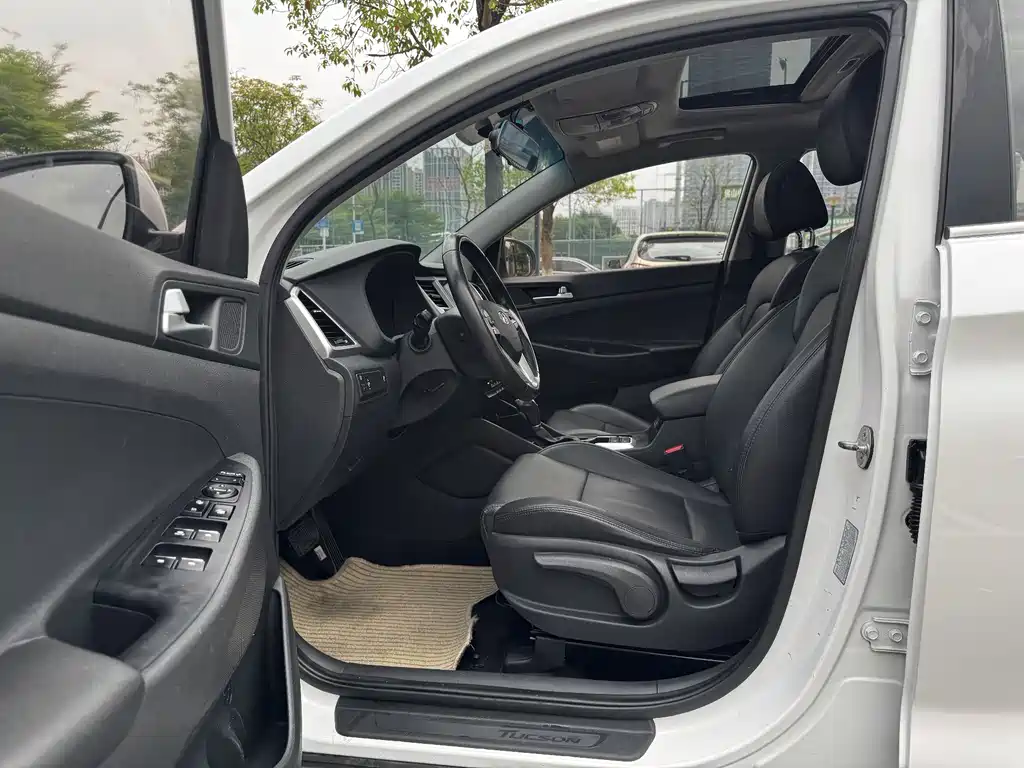 Hyundai Tucson 2015 1.6T DCT