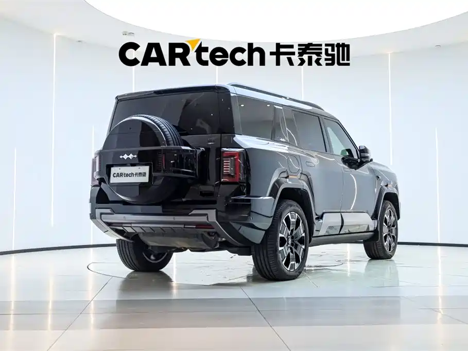 Fangchengbao Leopard 8 8 2025 Flagship 6 мест