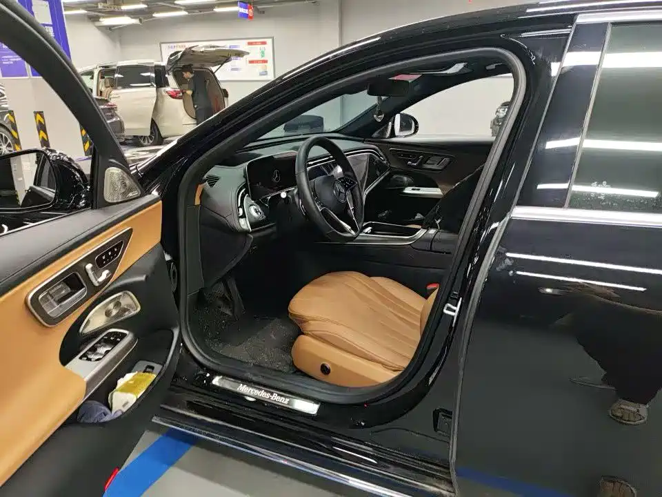 Mercedes-Benz E-Class E 2026 E 300 L Luxury