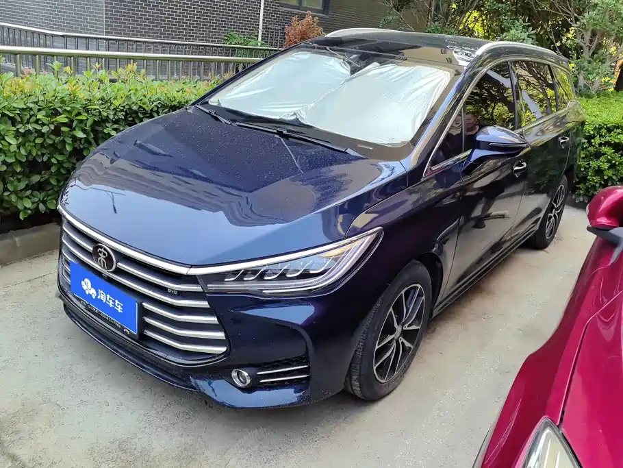 2017 BYD Song Max - zdjęcie 1 z 16
