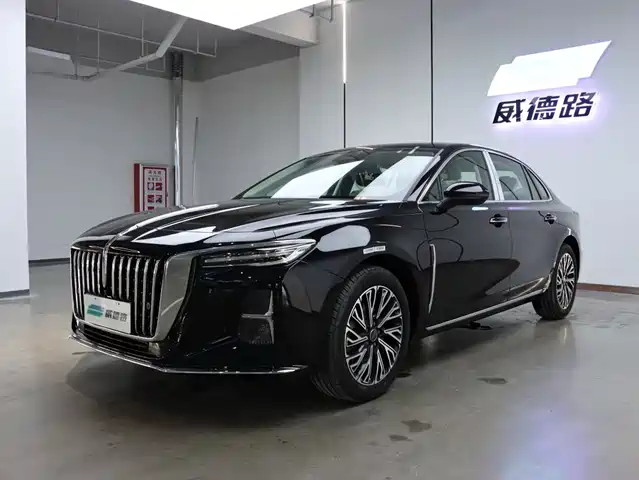 2025 Hongqi H5