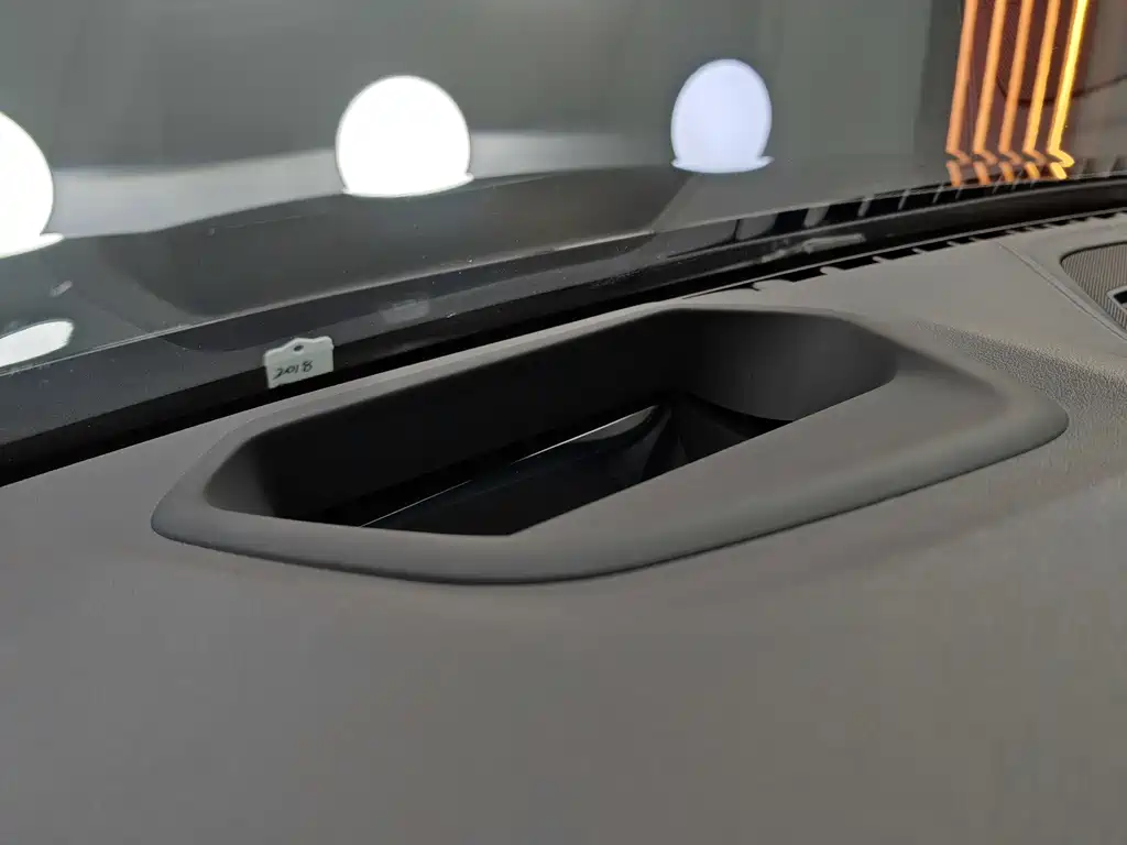 BMW 5 Series — миниатюра 43