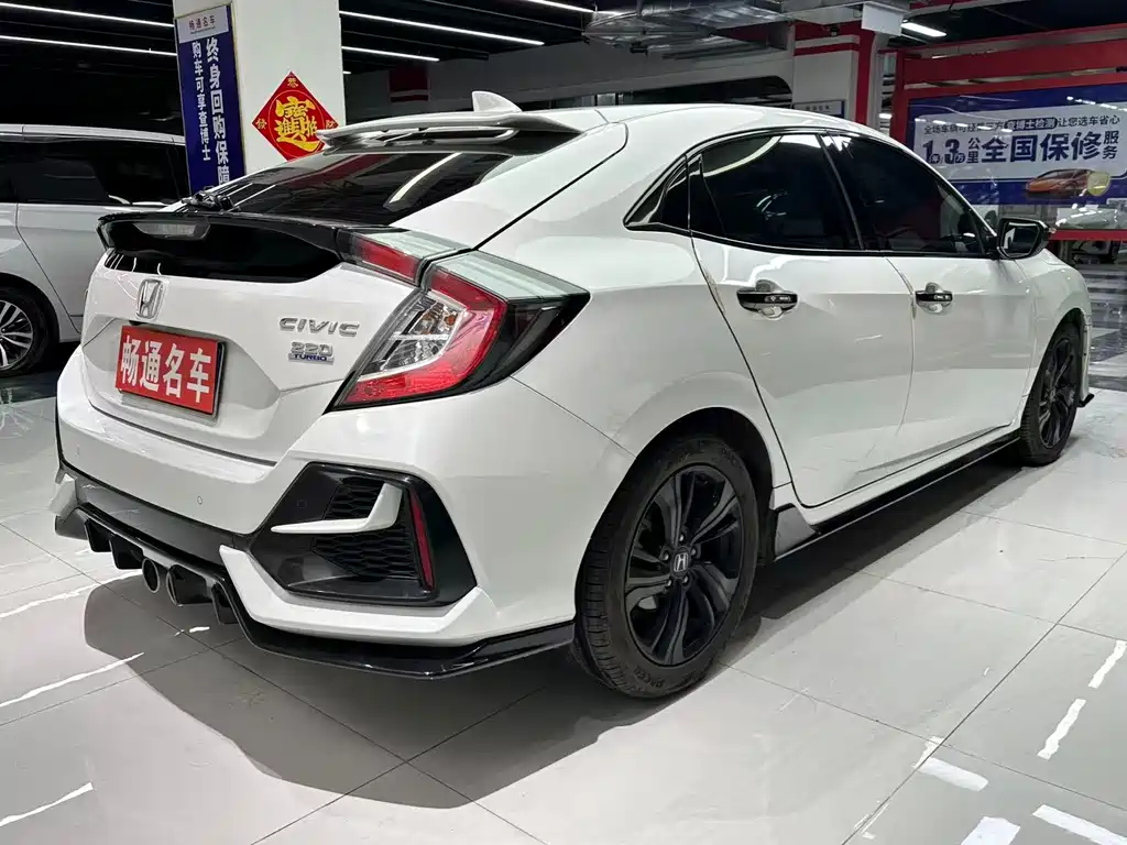 Honda Civic - фото 9