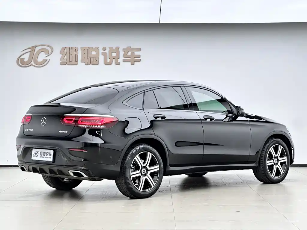 Mercedes-Benz GLC 2022 GLC 260 4MATIC SUV