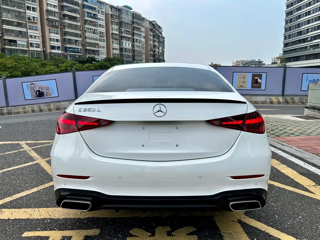 Mercedes-Benz C-Class — миниатюра 19
