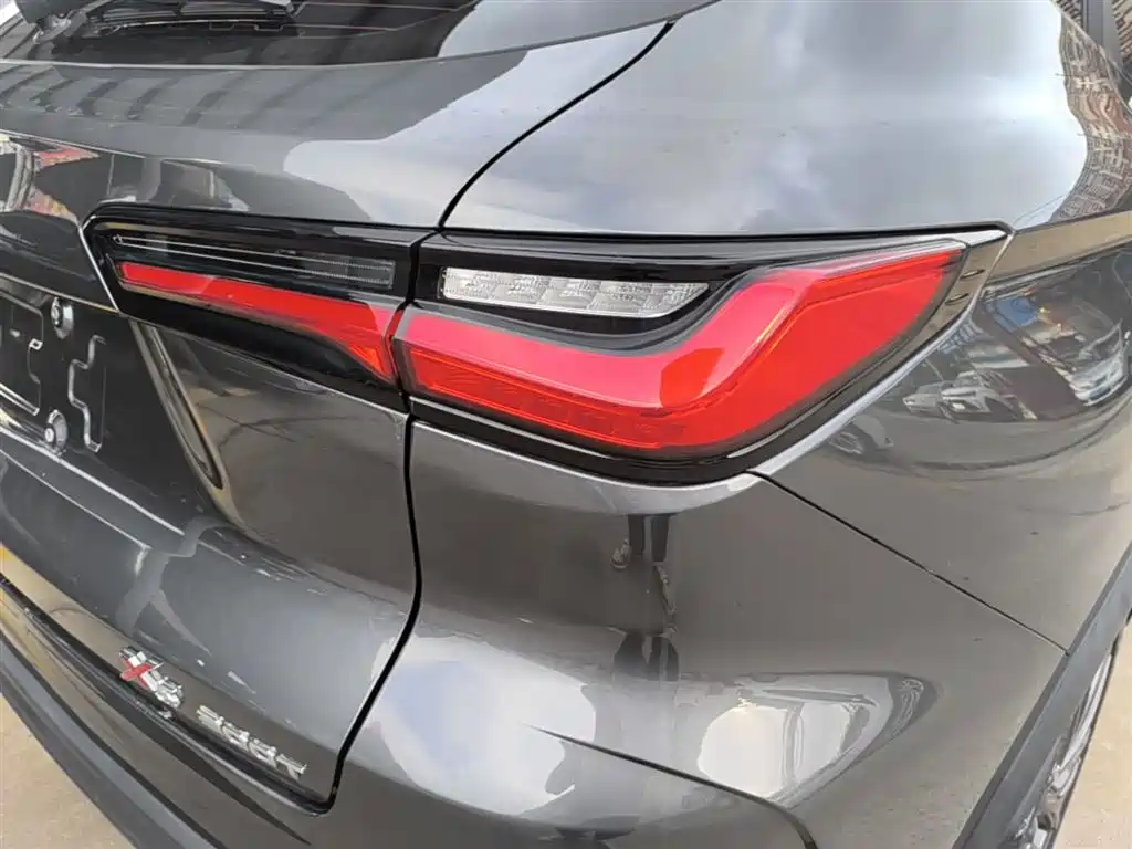 Oshan X5 2021 1.5T DCT Flagship