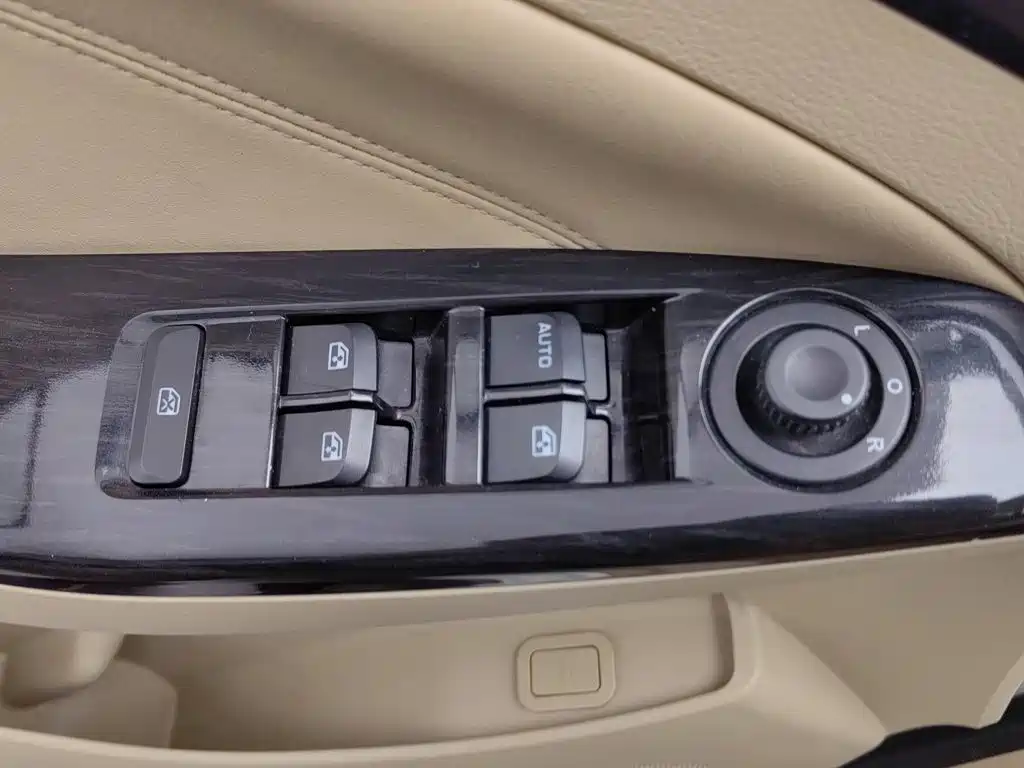 Baojun 730 — миниатюра 9