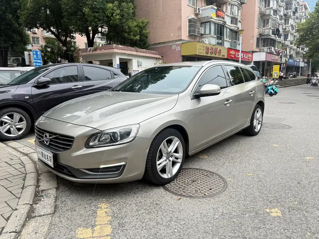 Volvo V60 — миниатюра 2