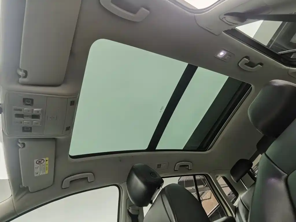 Volkswagen Golf Sportsvan — миниатюра 14