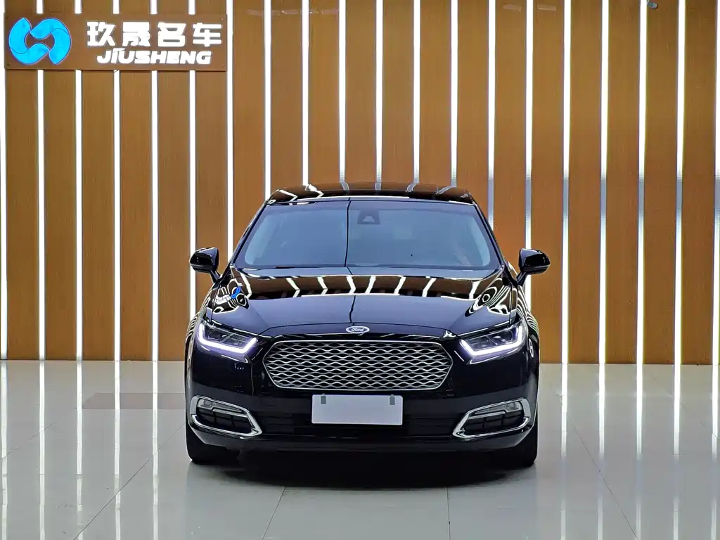 Ford Taurus 2017 EcoBoost 245 Fashion