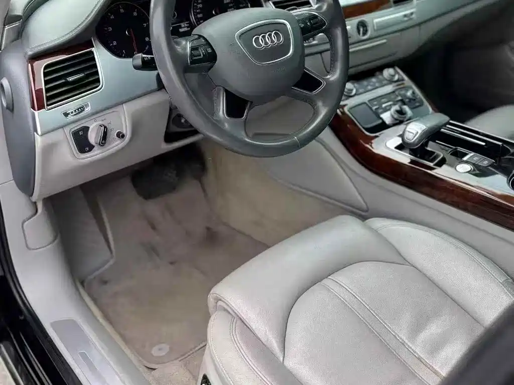 Audi A8 2012 A8L 45 TFSI quattro Luxury