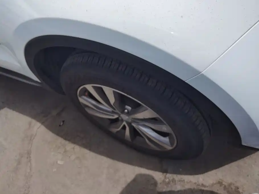 Geely Boyue — миниатюра 6