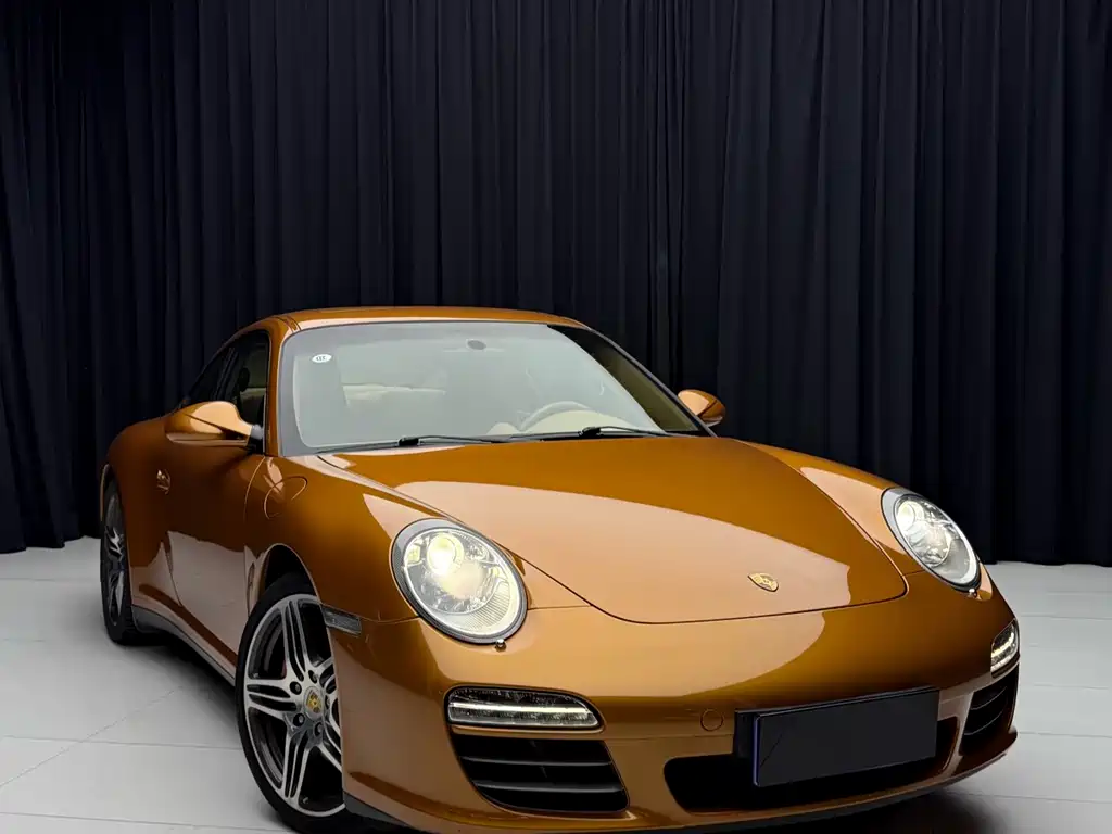 Porsche 911 2010 Carrera 4S 3.8L