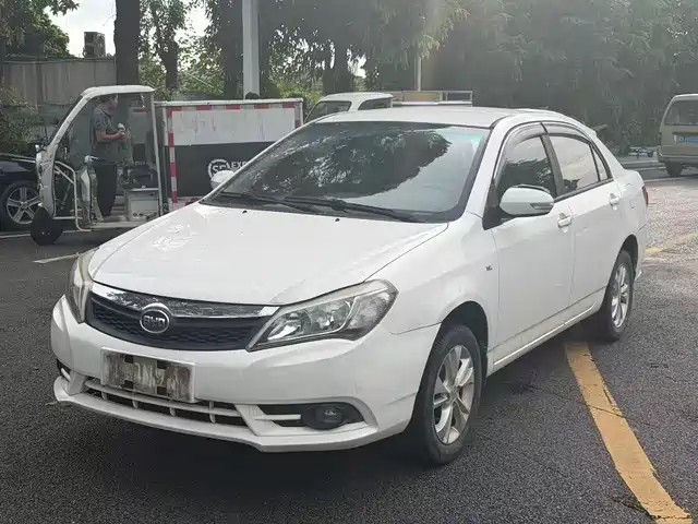 2015 BYD F3