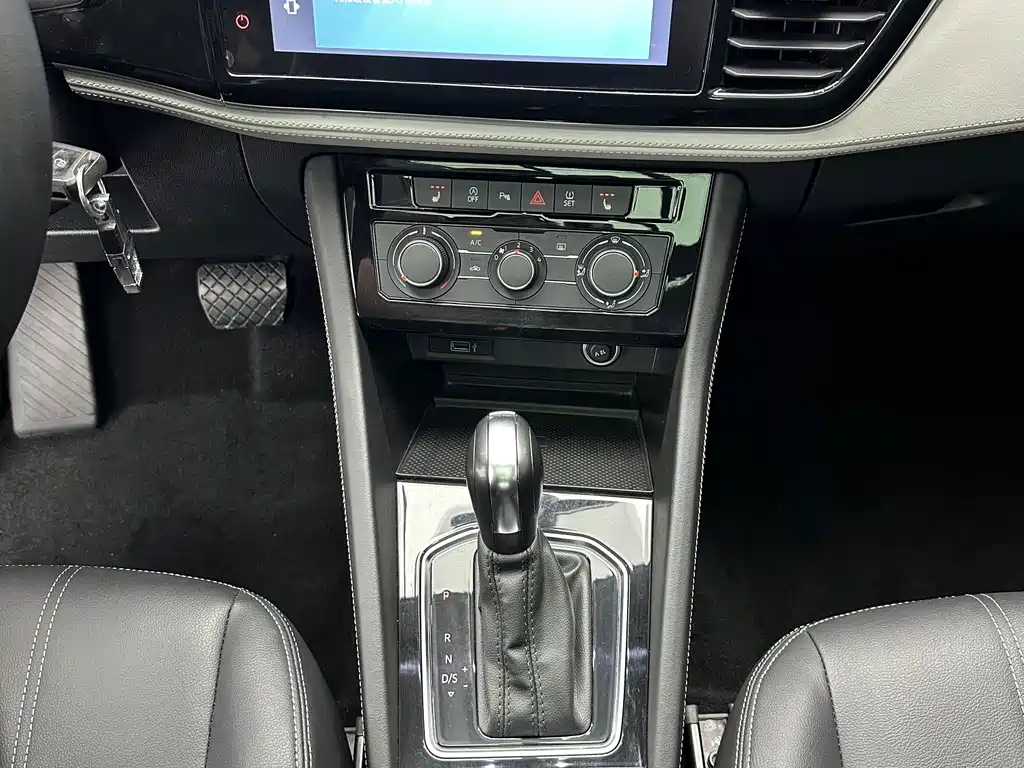 Jetta VS7 — миниатюра 14