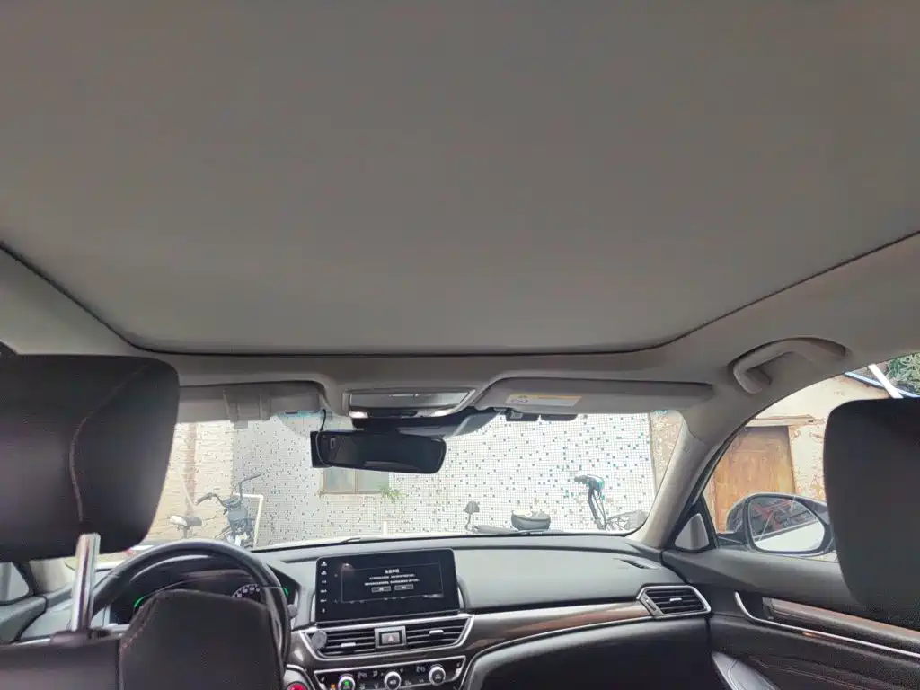 Honda Accord — миниатюра 20