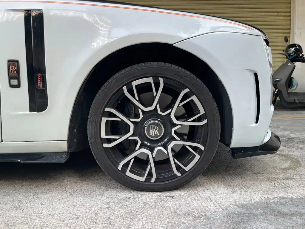 Rolls-Royce Ghost — миниатюра 6