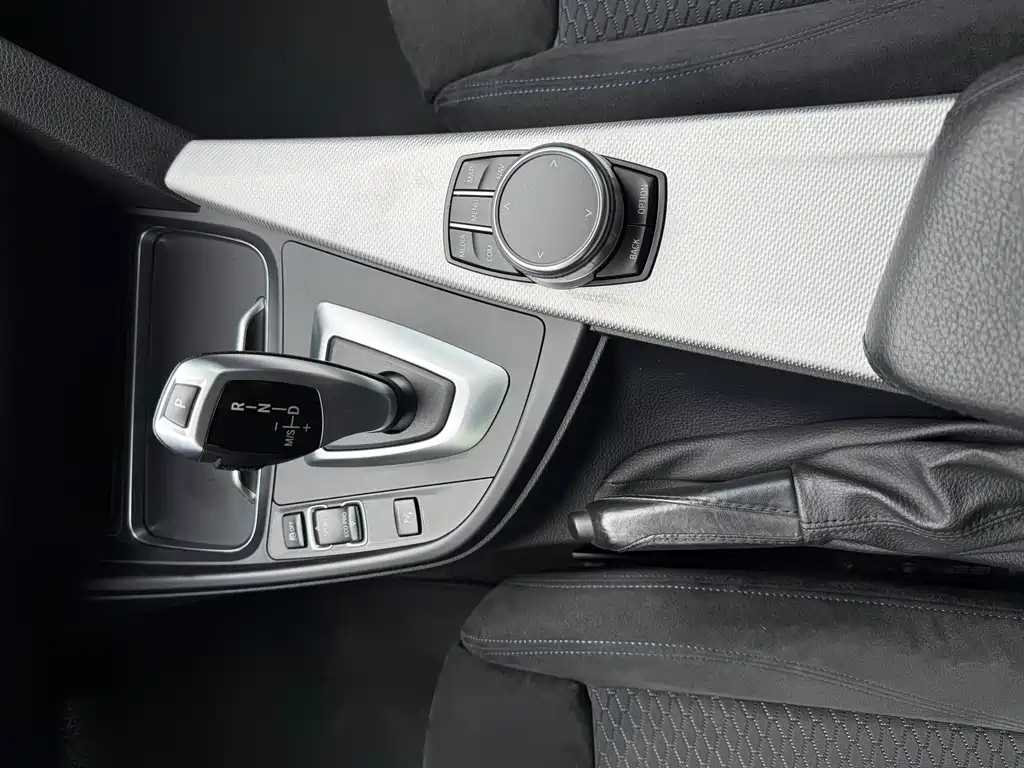 BMW 4 Series - фото 3