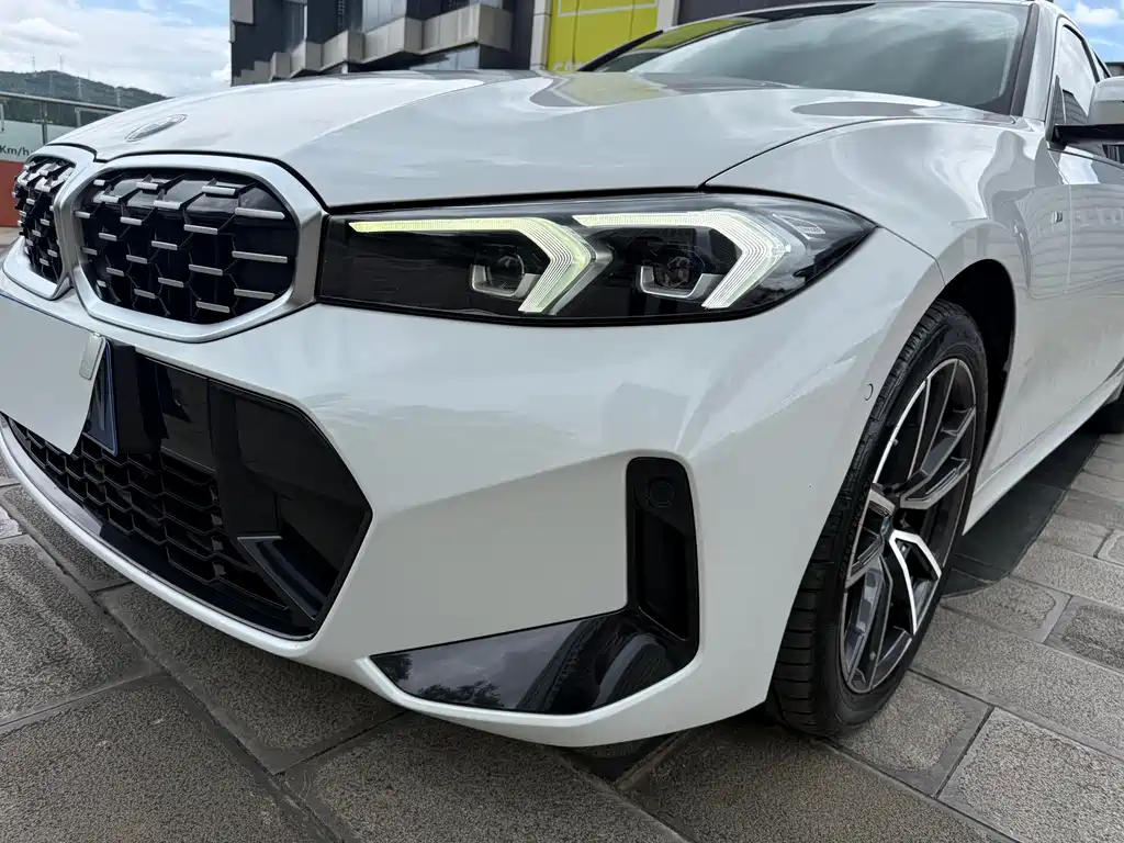 BMW 3 Series — миниатюра 13