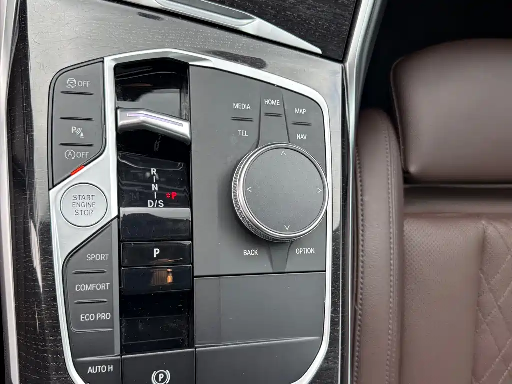 BMW 3 Series — миниатюра 26