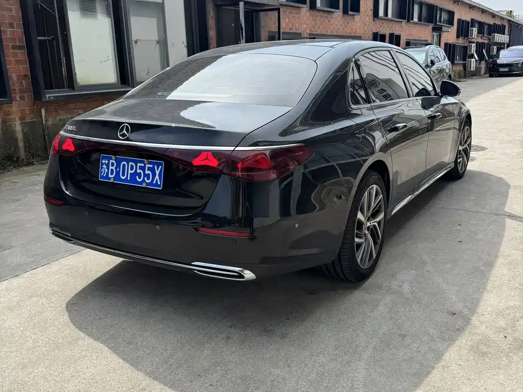 Mercedes-Benz E-Class E 2026 E 300 L Fashion