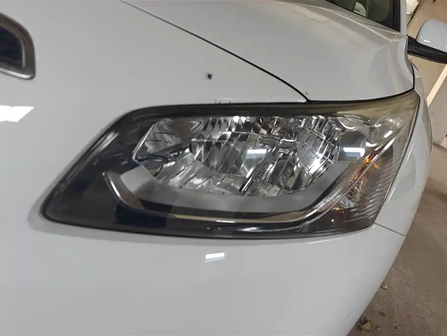 Chevrolet Cruze 2015 1.5L SL MT